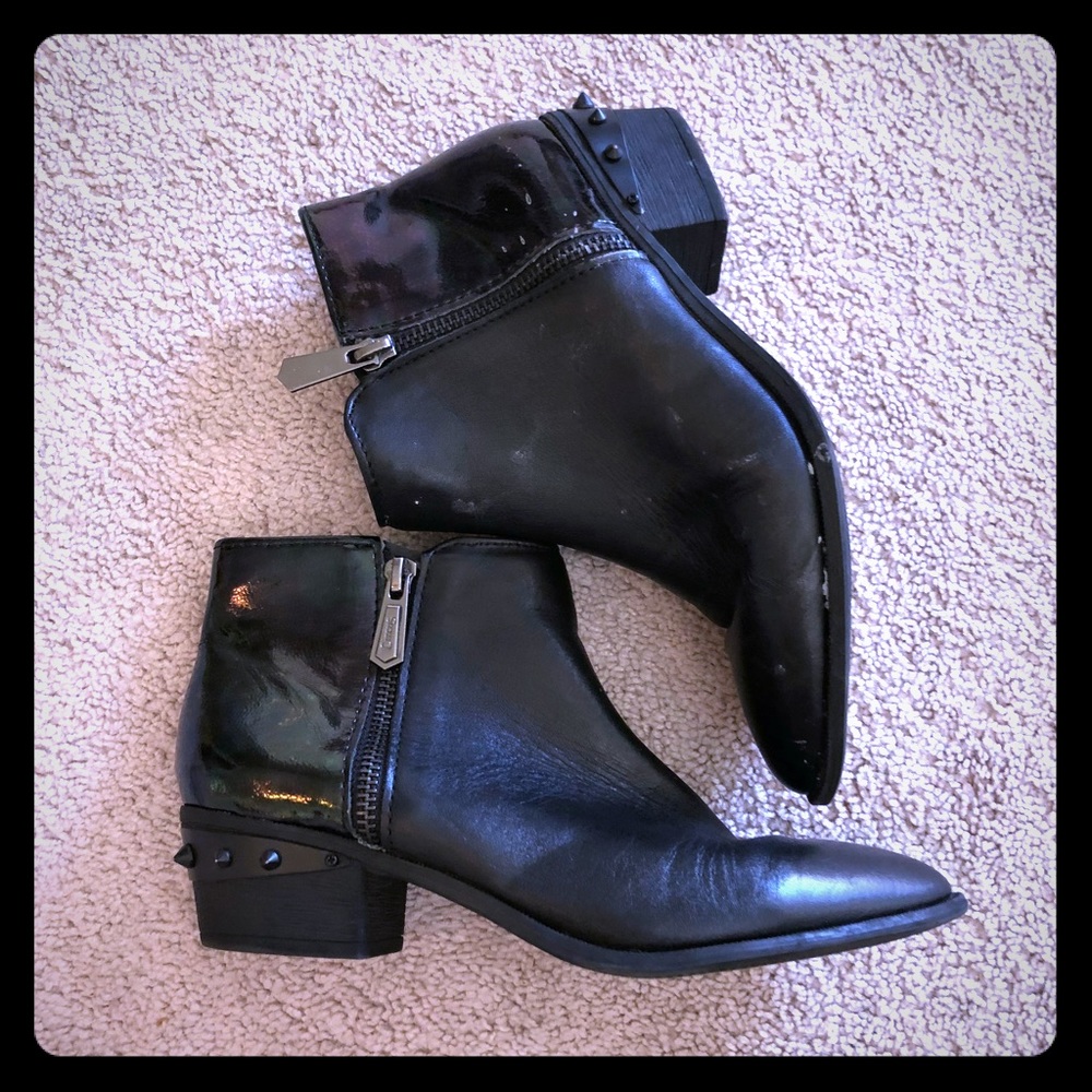 Circus by Sam Edelman black ankle boots